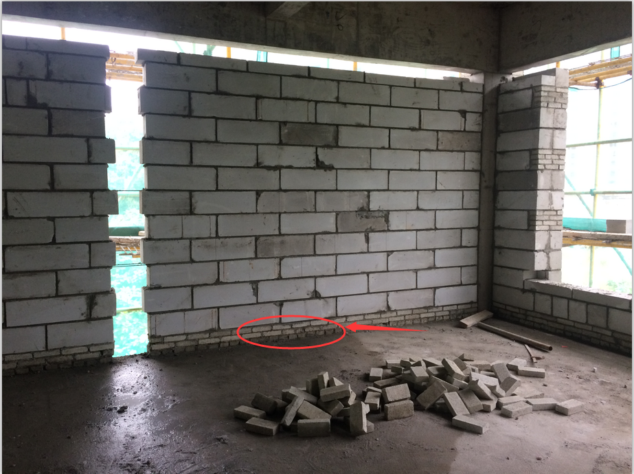 软件会自动计算加气混凝土砌块墙底部的实心砖吗?
